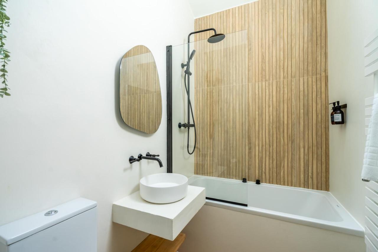 The Lark Apartment York Exterior photo